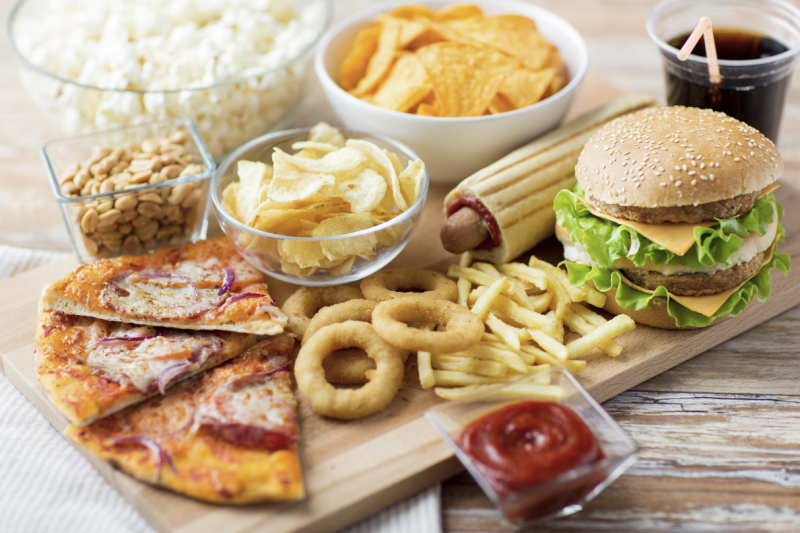 Makanan yang Harus Dihindari Saat Stres?